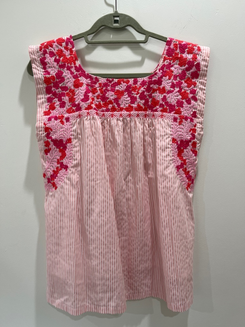 Sleeveless Pink Embroidered Striped Blouse - Picture 3 of 4